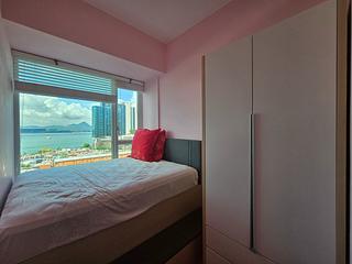 Tung Chung - Coastal Skyline Phase 4 Le Bleu Deux 13