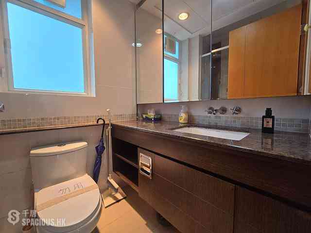 Tung Chung - Coastal Skyline Phase 4 Le Bleu Deux 19