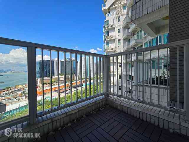Tung Chung - Coastal Skyline Phase 4 Le Bleu Deux 05