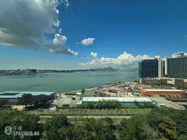 Tung Chung - Coastal Skyline Phase 4 Le Bleu Deux 14