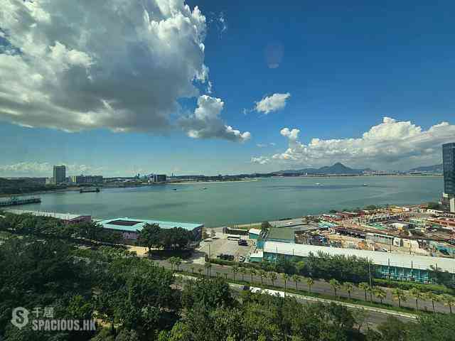 Tung Chung - Coastal Skyline Phase 4 Le Bleu Deux 06