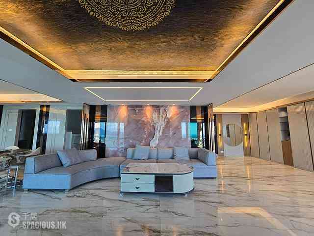 Tung Chung - Caribbean Coast Phase 2 Albany Cove Tower 8 03