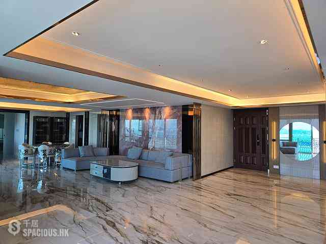 Tung Chung - Caribbean Coast Phase 2 Albany Cove Tower 8 04