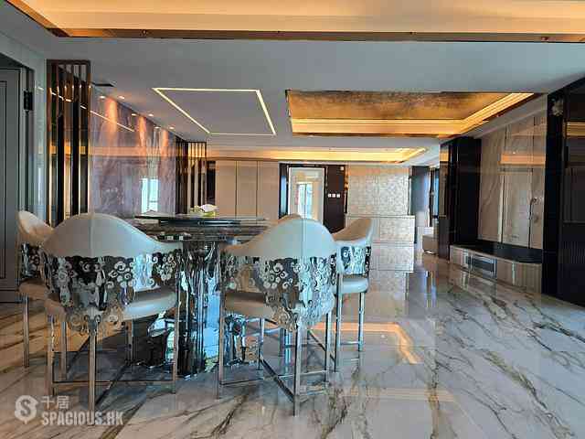 Tung Chung - Caribbean Coast Phase 2 Albany Cove Tower 8 08