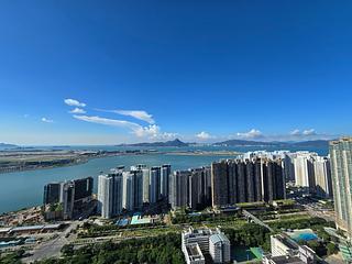 Tung Chung - Caribbean Coast Phase 2 Albany Cove Tower 8 11