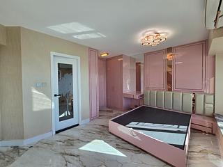 Tung Chung - Caribbean Coast Phase 2 Albany Cove Tower 8 17
