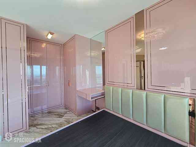 Tung Chung - Caribbean Coast Phase 2 Albany Cove Tower 8 18
