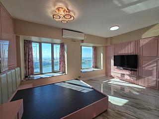 Tung Chung - Caribbean Coast Phase 2 Albany Cove Tower 8 24