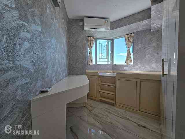 Tung Chung - Caribbean Coast Phase 2 Albany Cove Tower 8 28