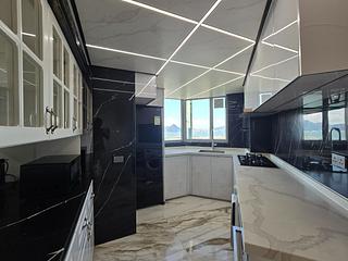 Tung Chung - Caribbean Coast Phase 2 Albany Cove Tower 8 31