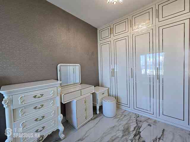 Tung Chung - Caribbean Coast Phase 2 Albany Cove Tower 8 36