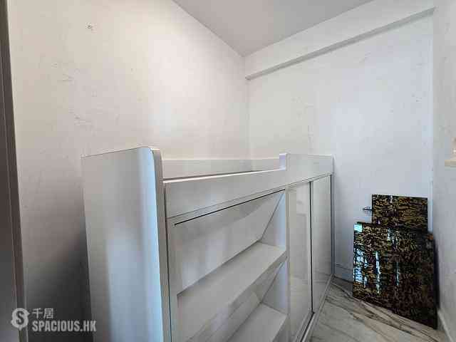 Tung Chung - Caribbean Coast Phase 2 Albany Cove Tower 8 39
