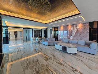 Tung Chung - Caribbean Coast Phase 2 Albany Cove Tower 8 41