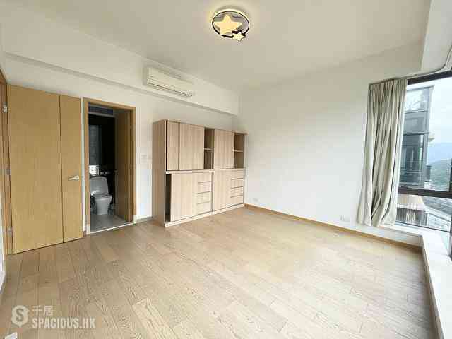 Tung Chung - The Visionary Tower 8 06