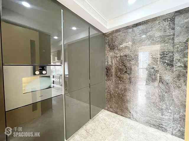 Tung Chung - The Visionary Tower 8 10