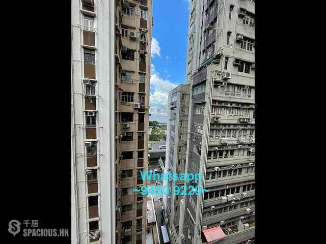 Sheung Wan - Ka Yue Building 07