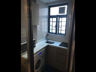Sheung Wan - 64, Bonham Strand 02