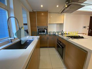 Soho - Centrestage 16