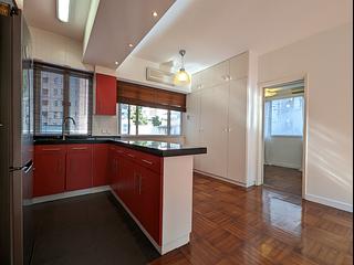 Happy Valley - Fung Woo Building 03