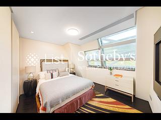 Repulse Bay - The Lily 09