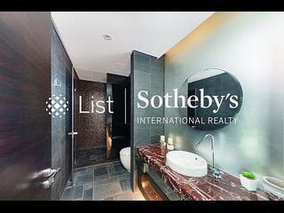 Repulse Bay - The Lily 10
