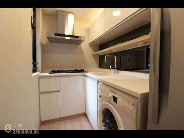 Mid Levels Central - Vantage Park Block 2 04