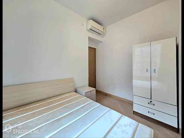 Tung Chung - Century Link Phase 2 Tower 2A 12