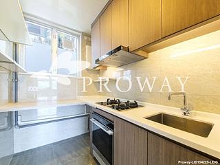 Chung Hom Kok - 30, Cape Road 07