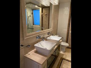 Tai Hang - The Legend Block 3 08