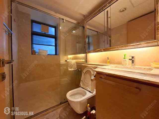 Pak Shek Kok - Providence Bay Phase 1 Tower 6 08
