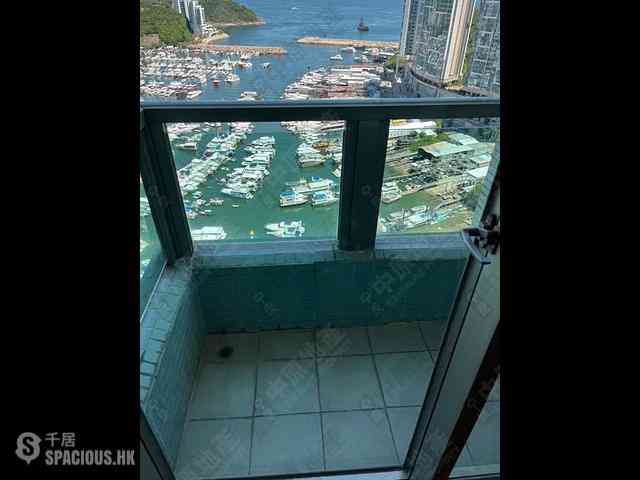 Ap Lei Chau - Sham Wan Towers Block 3 07