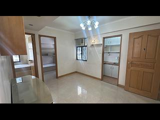Wan Chai - Kin Lee Building Block B 03