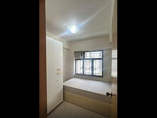 Wan Chai - Kin Lee Building Block B 06