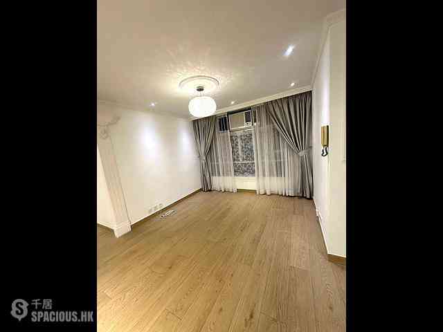 Tai Koo Shing - Tai Koo Shing Sing Fai Terrace Kam Sing Mansion 01