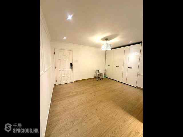 Tai Koo Shing - Tai Koo Shing Sing Fai Terrace Kam Sing Mansion 02