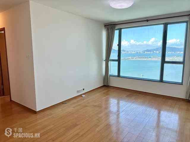 Tung Chung - Seaview Crescent Block 2 07