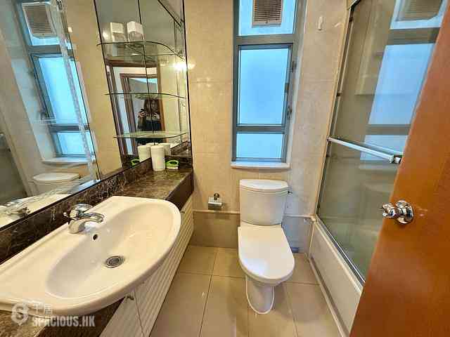 Tung Chung - Seaview Crescent Block 2 09