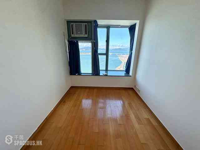 Tung Chung - Seaview Crescent Block 2 10