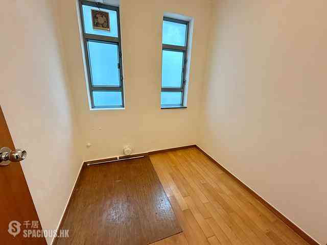 Tung Chung - Seaview Crescent Block 2 17