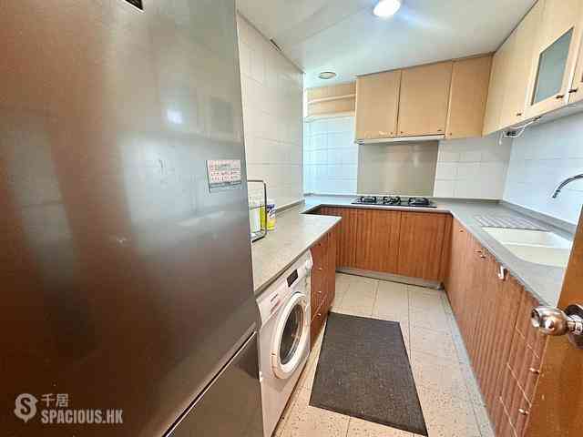 Tung Chung - Seaview Crescent Block 2 18