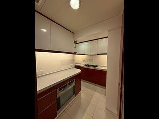Wan Chai - Phoenix Court Block 5 14