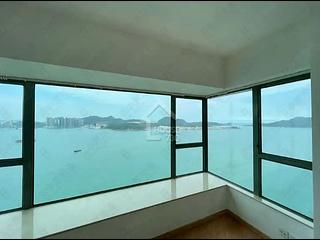 Siu Sai Wan - Island Resort Block 9 02