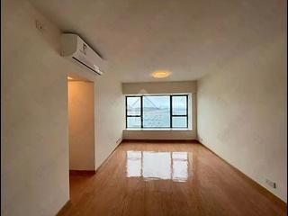 Siu Sai Wan - Island Resort Block 9 04