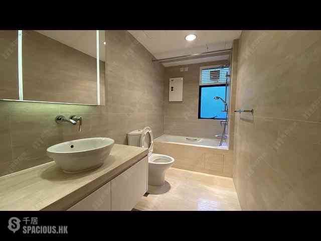 Repulse Bay - Grand Garden Block 1 06