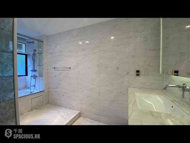 Repulse Bay - Grand Garden Block 1 08