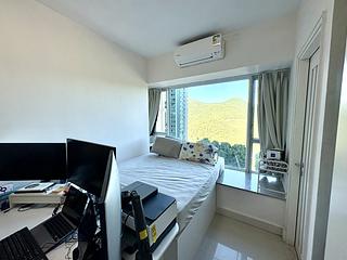 Lohas Park - Lohas Park Phase 2B Le Prime Block 6 05