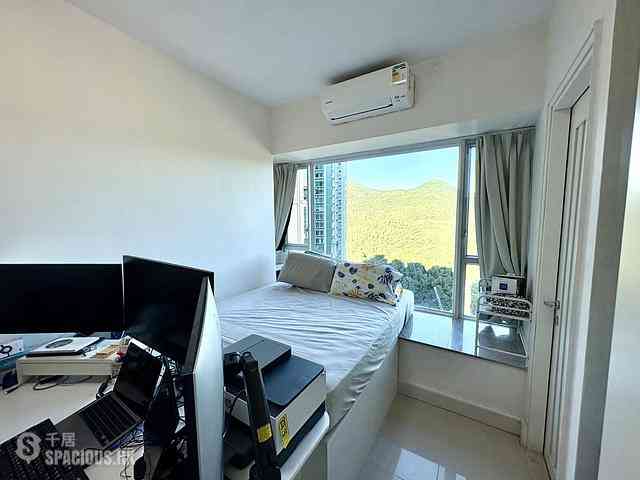 Lohas Park - Lohas Park Phase 2B Le Prime Block 6 05