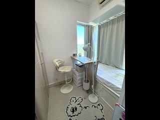 Lohas Park - Lohas Park Phase 2B Le Prime Block 6 07