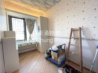 Tung Chung - The Visionary Tower 5 07