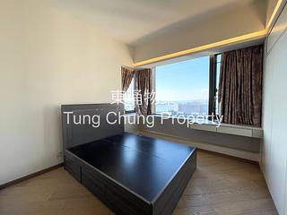 Tung Chung - The Visionary Tower 5 04